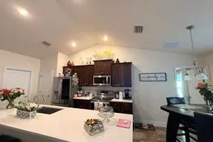 8262 SE 158th Pl, Summerfield, FL 34491 - Photo 11