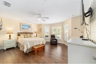 867 Castleberry Circle, The Villages, FL 32162 - Photo 29