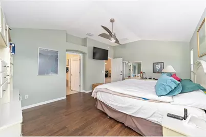 867 Castleberry Circle, The Villages, FL 32162 - Photo 25