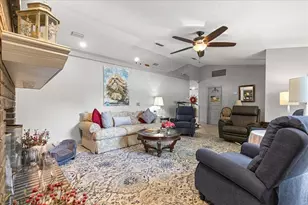 11470 SE 73rd Ct, Belleview, FL 34420 - Photo 9