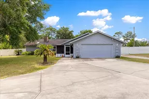 11470 SE 73rd Ct, Belleview, FL 34420 - Photo 3