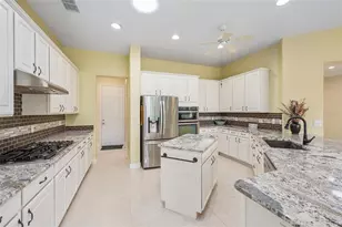 13500 SE 97th Terrace Rd, Summerfield, FL 34491 - Photo 15