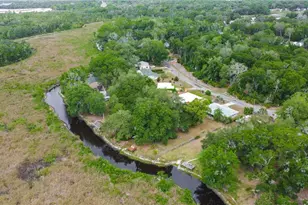 9302 E Redwood Pl, Inverness, FL 34450 - Photo 41