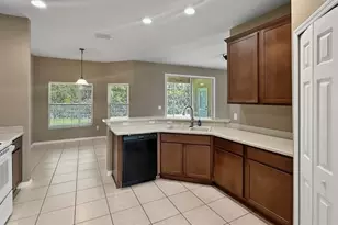 3033 NE 27th St, Ocala, FL 34470 - Photo 9