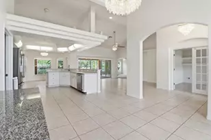 234 E Eureka Ct, Hernando, FL 34442 - Photo 9