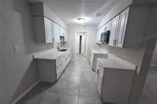 15 N Washington St, Beverly Hills, FL 34465 - Photo 5