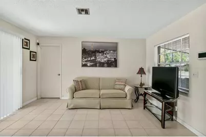 1709 NE 28th Place, Ocala, FL 34470 - Photo 3