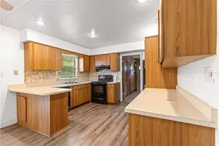 1421 NE 23rd St, Ocala, FL 34470 - Photo 9
