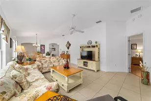 2426 Saffron Ln, The Villages, FL 32162 - Photo 15