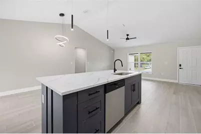 3086 W Hampshire Boulevard, Citrus Springs, FL 34433 - Photo 13