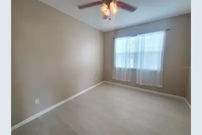 898 Moses Loop, The Villages, FL 32162 - Photo 5