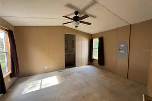 806 New Hampshire Ave, Wildwood, FL 34785 - Photo 27