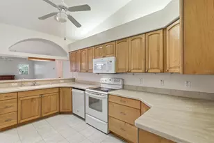 16248 SE 91st Ct, Summerfield, FL 34491 - Photo 17