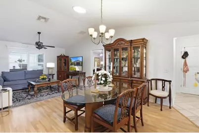 1035 Blythe Way, The Villages, FL 32162 - Photo 15