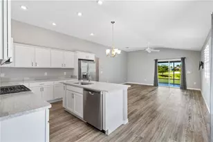5690 Craft Ct, The Villages, FL 32162 - Photo 15