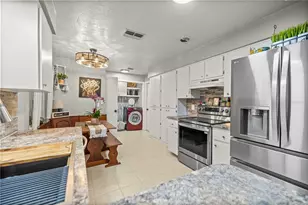 3171 N Brackenfern Point, Beverly Hills, FL 34465 - Photo 7