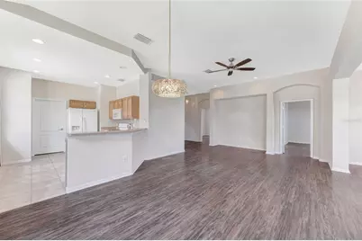 1149 Emerald Dunes Drive, Sun City Center, FL 33573 - Photo 13
