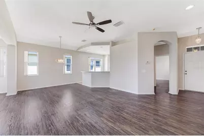 1149 Emerald Dunes Drive, Sun City Center, FL 33573 - Photo 9