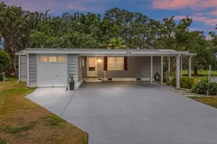 951 Oleander St, Lady Lake, FL 32159 - Photo 3