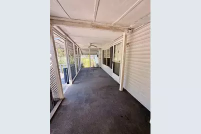 7561 SE 120th Court, Morriston, FL 32668 - Photo 5
