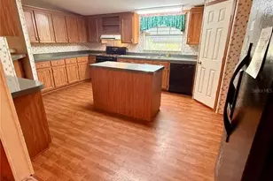 7561 SE 120th Ct, Morriston, FL 32668 - Photo 13