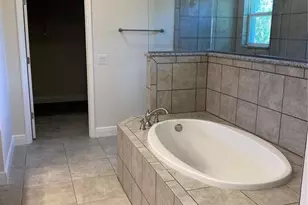 2789 Wenona Dr, North Port, FL 34288 - Photo 5