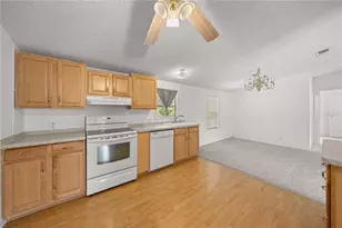 2011 NW 28th Ct, Ocala, FL 34475 - Photo 11
