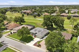 5453 Grove Mnr, Lady Lake, FL 32159 - Photo 3
