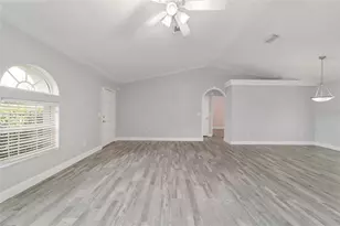 3920 SE 17th Ln, Ocala, FL 34471 - Photo 7