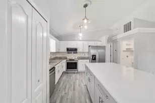 3920 SE 17th Ln, Ocala, FL 34471 - Photo 17