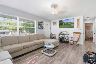 56 S Columbus St, Beverly Hills, FL 34465 - Photo 7