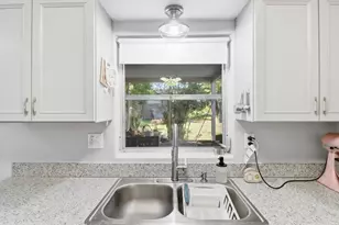 56 S Columbus St, Beverly Hills, FL 34465 - Photo 13