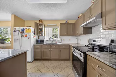 9661 SW 95th Court #B, Ocala, FL 34481 - Photo 5