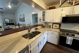 12595 SE Sunset Harbor Rd, Weirsdale, FL 32195 - Photo 15