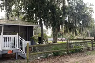 13960 252nd Terrace Road NE, Fort Mc Coy, FL 32134 - Photo 5