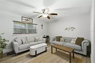3017 NE 24th Ct, Ocala, FL 34479 - Photo 9