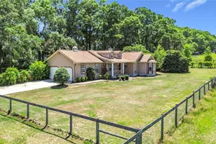 20540 SW 5th Pl, Dunnellon, FL 34431 - Photo 3