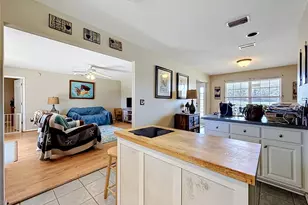20540 SW 5th Pl, Dunnellon, FL 34431 - Photo 17