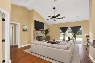 1098 NW 165th Ct Rd, Dunnellon, FL 34432 - Photo 9