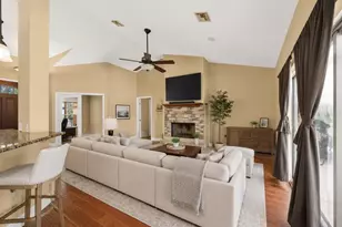 1098 NW 165th Ct Rd, Dunnellon, FL 34432 - Photo 11