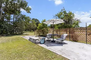 609 S Redbud Terrace, Inverness, FL 34450 - Photo 33
