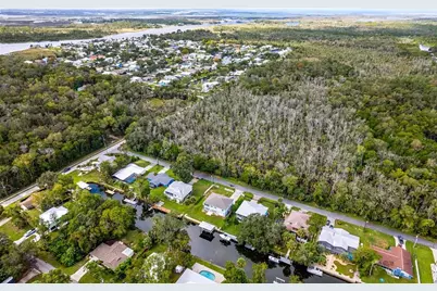 3625 N Suwannee Point, Crystal River, FL 34428 - Photo 11