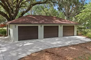 2415 NE 59th Pl, Ocala, FL 34479 - Photo 5