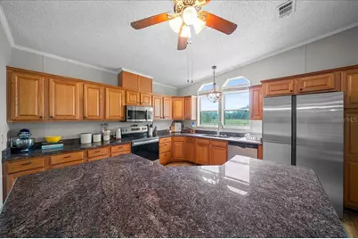 18585 N Highway 329, Reddick, FL 32686 - Photo 45