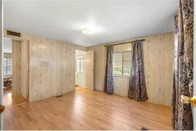 10495 SE 130th Lane, Ocklawaha, FL 32179 - Photo 11
