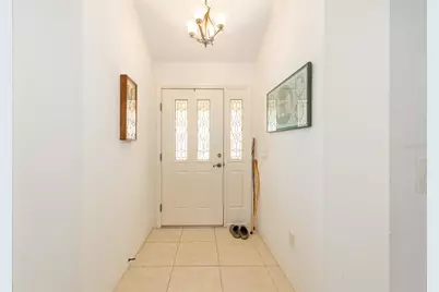 2047 Dunster Court, The Villages, FL 32162 - Photo 11