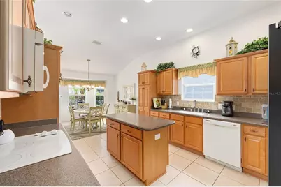 2047 Dunster Court, The Villages, FL 32162 - Photo 31