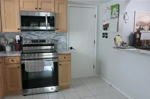 11382 Pickford St, Spring Hill, FL 34609 - Photo 5
