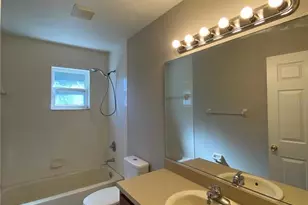 5890 SE 119th Pl, Belleview, FL 34420 - Photo 9