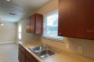 5890 SE 119th Pl, Belleview, FL 34420 - Photo 5